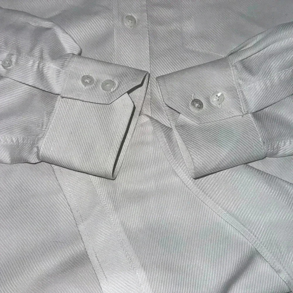 Bugatchi Uomo Fresh White Satin Twill Button-Down Collared Shirt, M - Picture 8 of 11